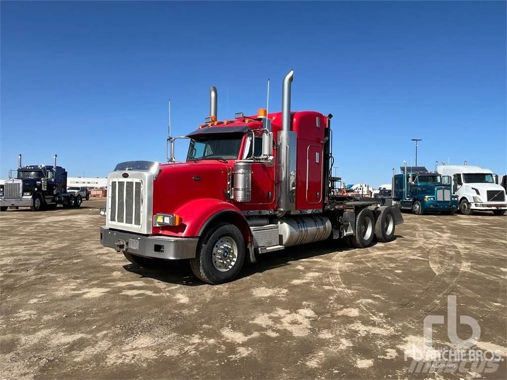 Peterbilt 367 Valník s navijákem