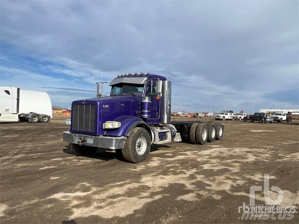 Peterbilt 367 Nákladní vozidlo bez nástavby