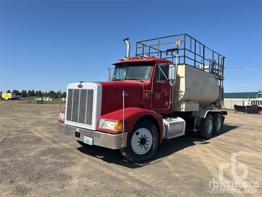 Peterbilt 377 Sázecí stroje