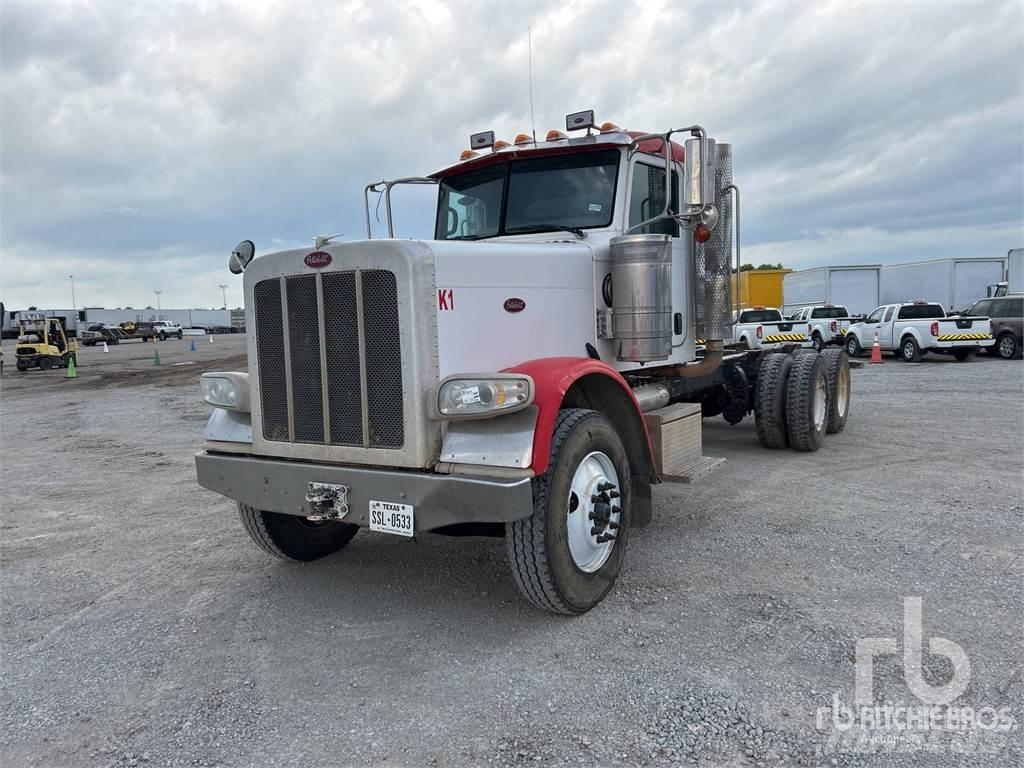 Peterbilt 388 Valník s navijákem