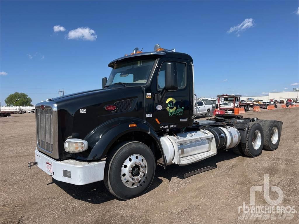 Peterbilt 567 Tahače