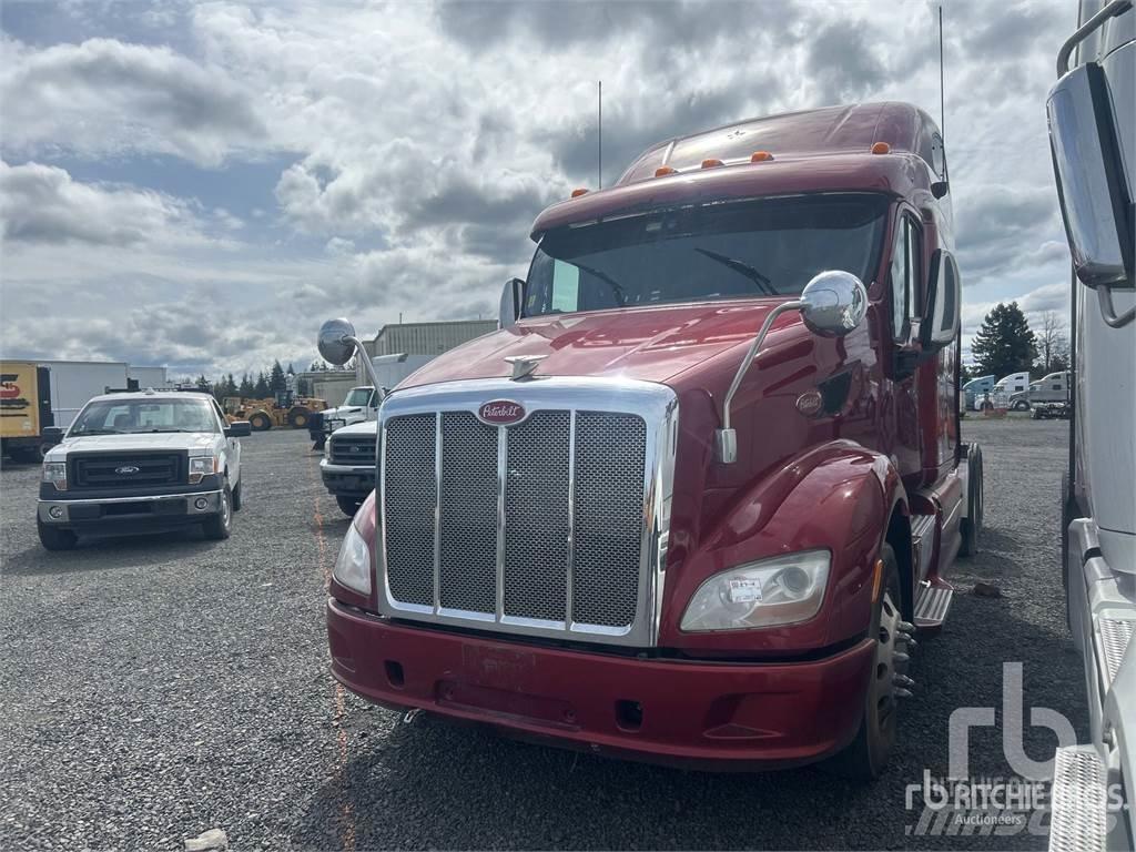 Peterbilt 587 Tahače