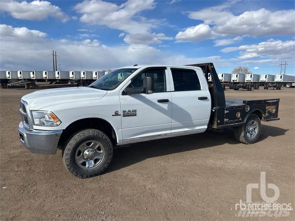 RAM 2500 Valníky/Sklápěcí bočnice