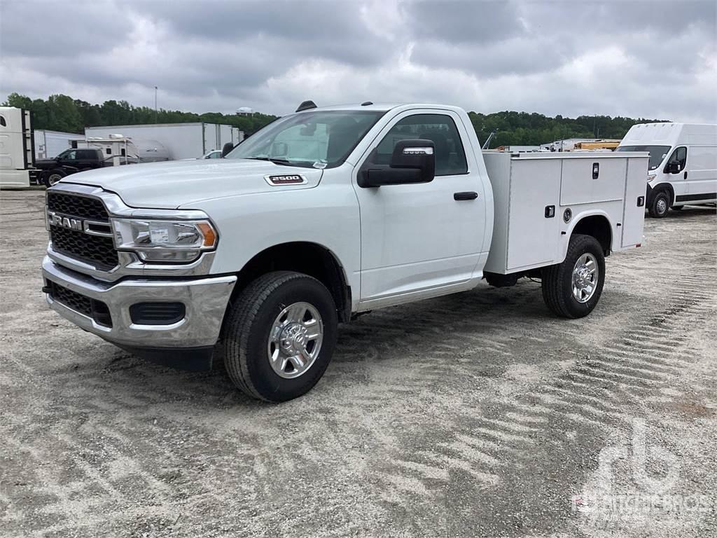 RAM 2500 Komunální / Multi-užitková vozidla
