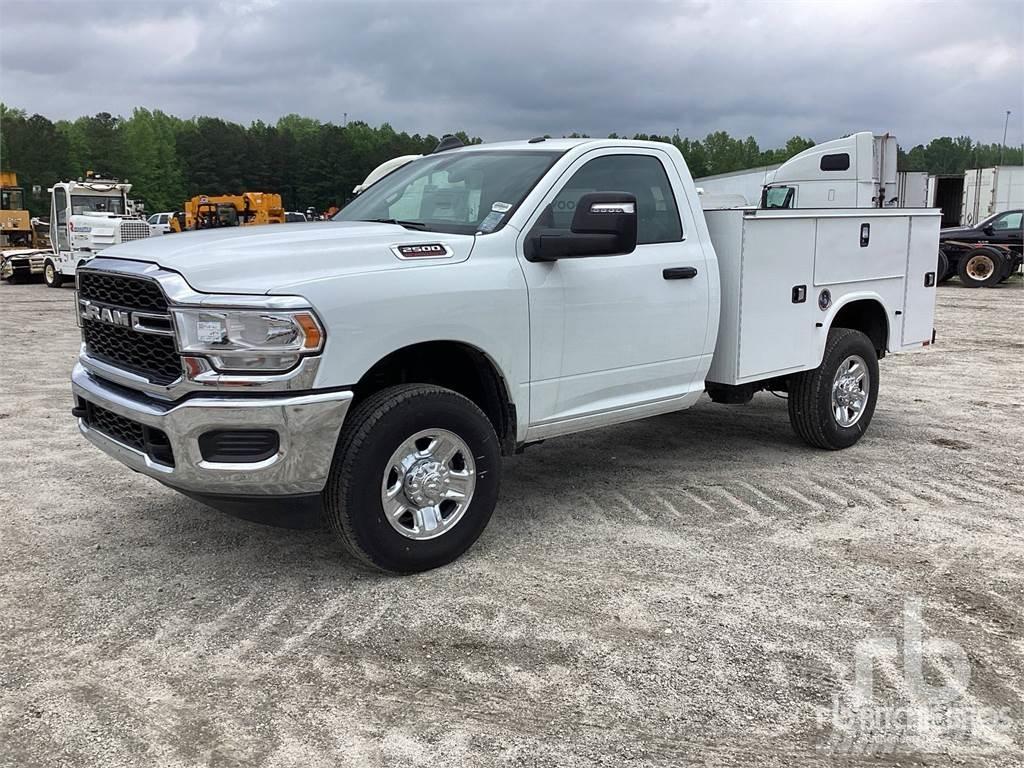 RAM 2500 Komunální / Multi-užitková vozidla