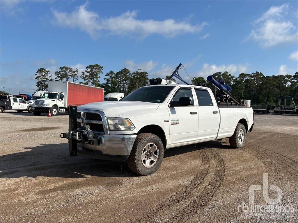 RAM 2500 Mobilní vrtná souprava