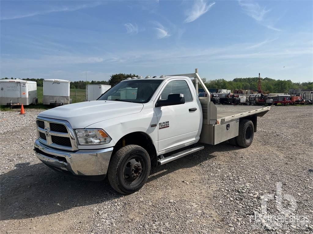 RAM 3500 Valníky/Sklápěcí bočnice
