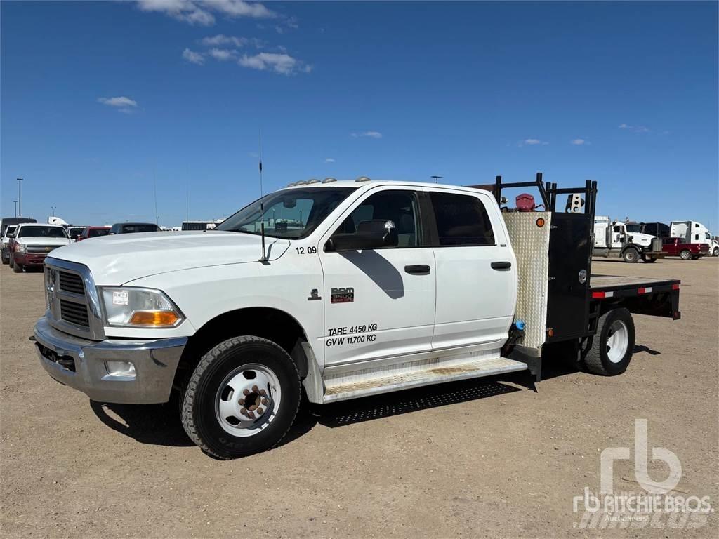 RAM 3500 Valníky/Sklápěcí bočnice
