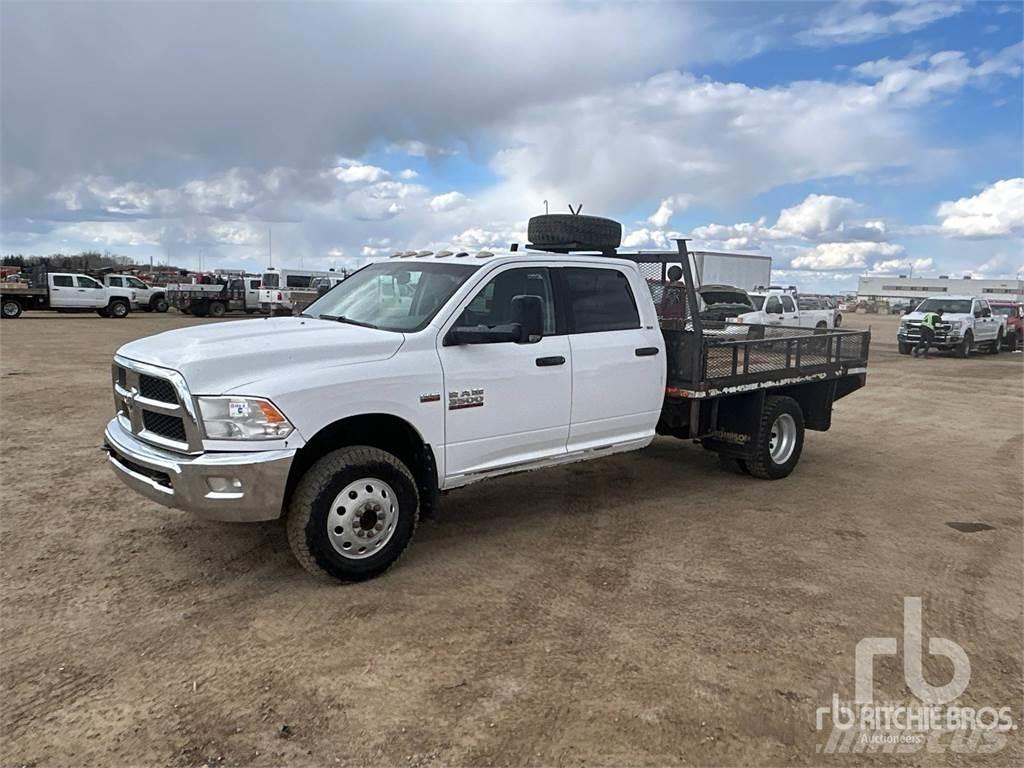 RAM 3500 Valníky/Sklápěcí bočnice