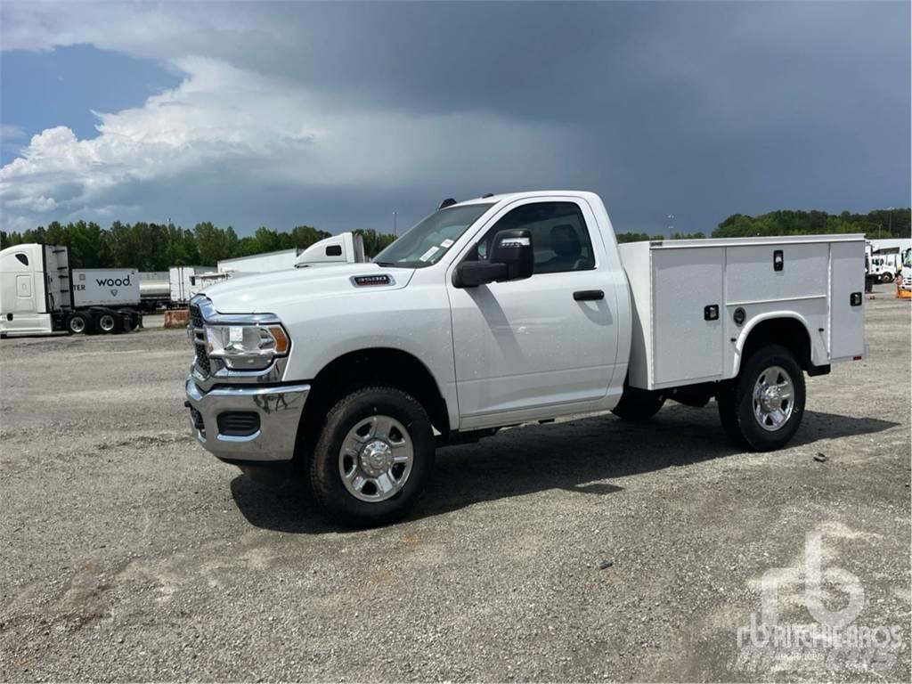 RAM 3500 Komunální / Multi-užitková vozidla