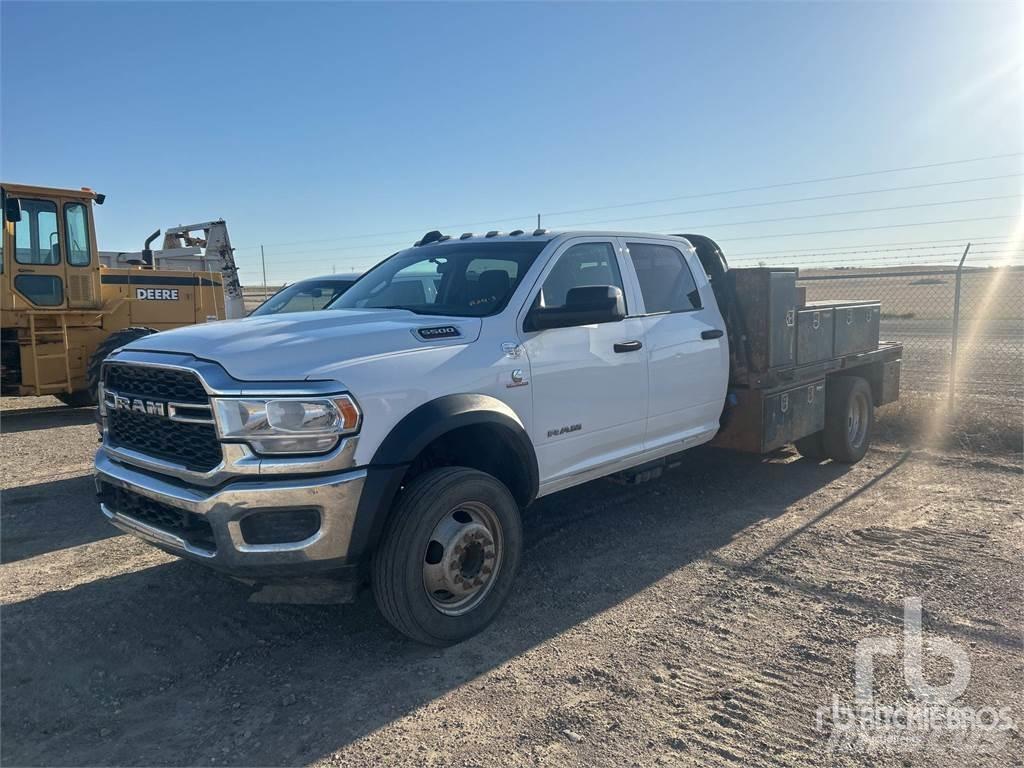 RAM 5500 Nákladní vozidlo bez nástavby