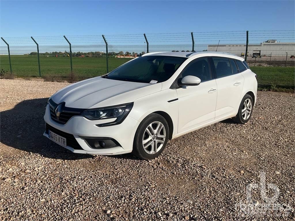 Renault MEGANE Osobní vozy
