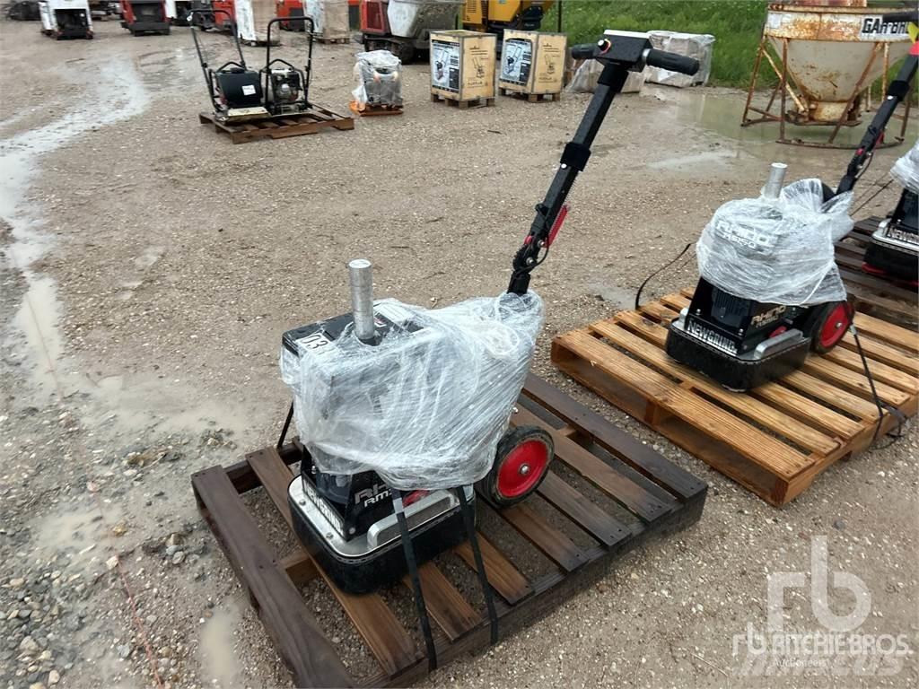 Rhino RM350 Stavebnictví - ostatní