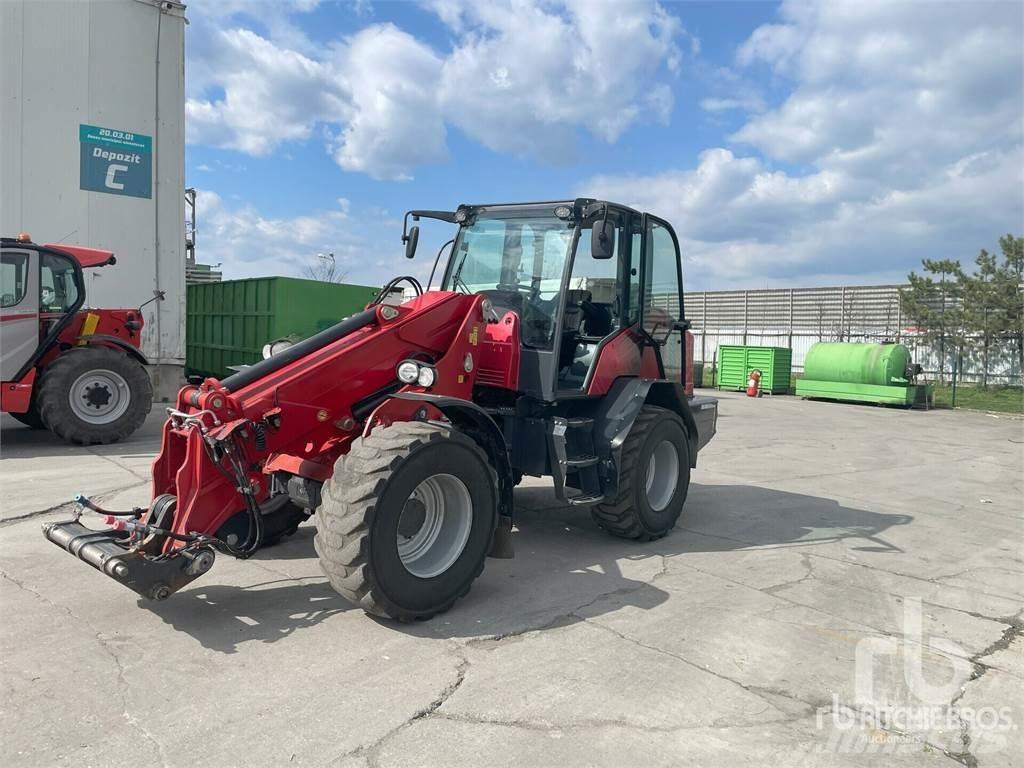 Schäffer 8620T Kolové nakladače