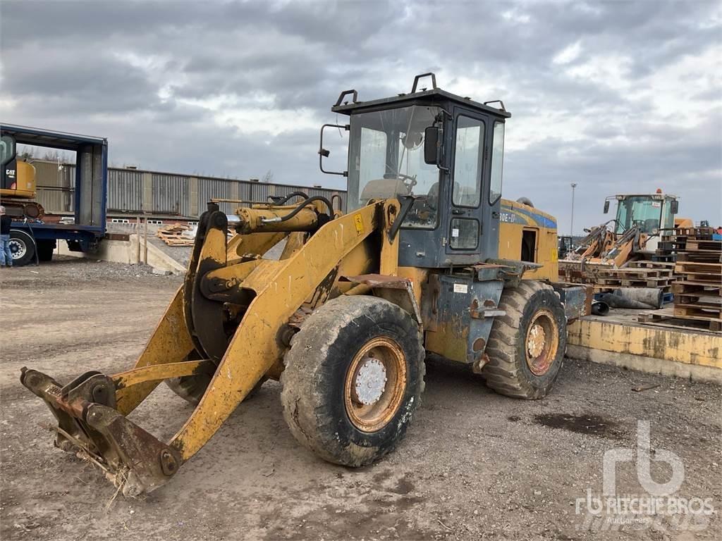  SHANDONG ZL30E Kolové nakladače