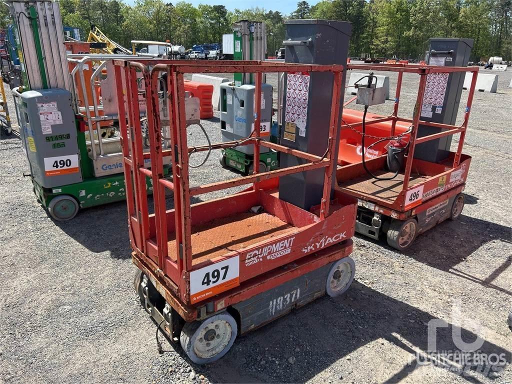 SkyJack SJ16 Kloubové plošiny