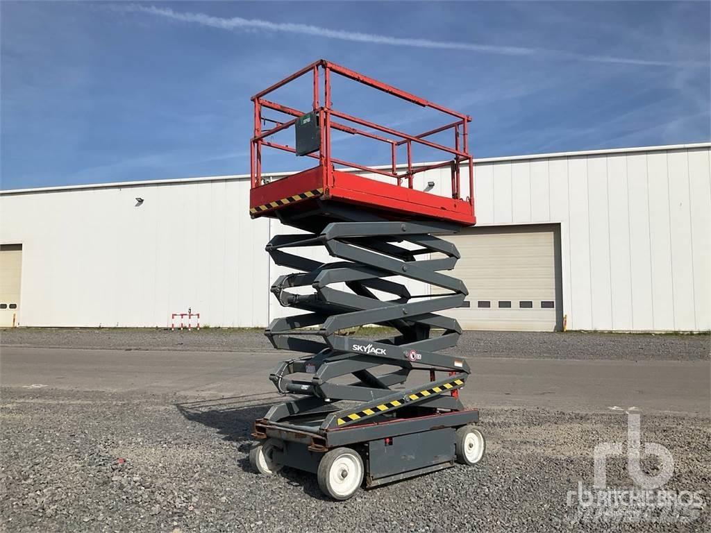 SkyJack SJ4632 Nůžková zvedací plošina