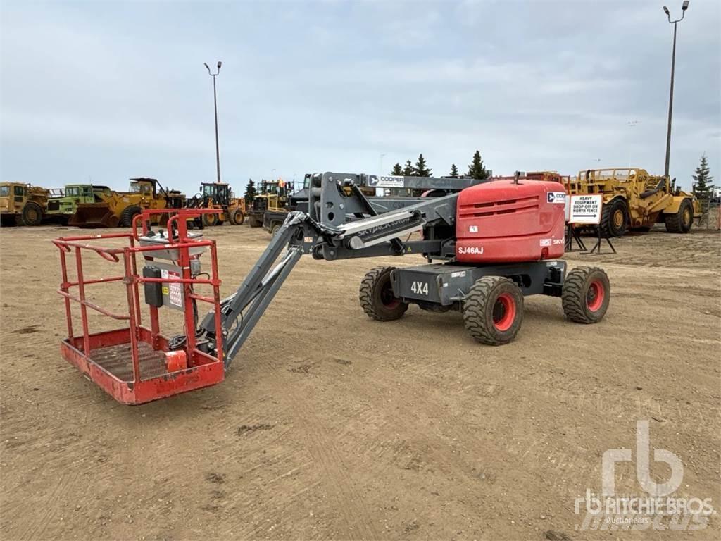 SkyJack SJ46AJ Kloubové plošiny