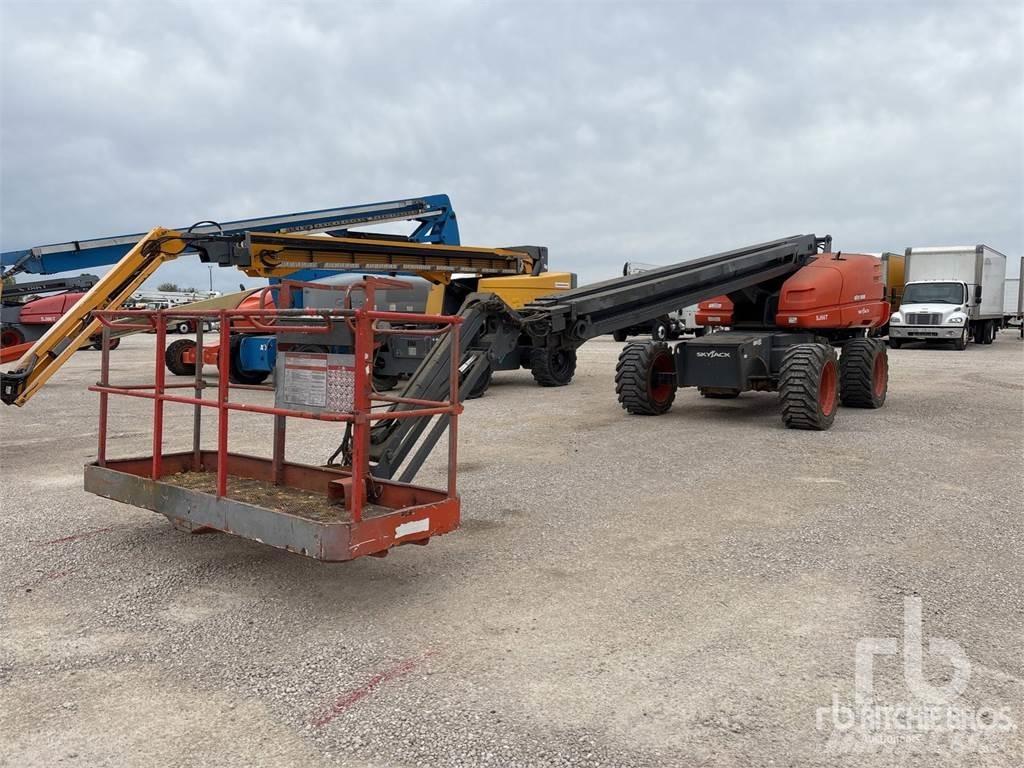 SkyJack SJ66T Kloubové plošiny