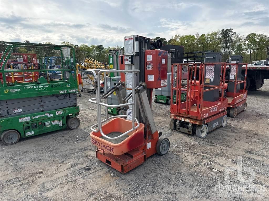 SkyJack SJP30 Kloubové plošiny