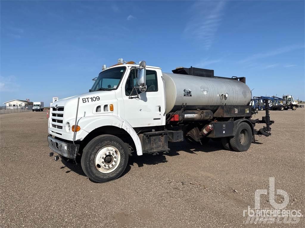 Sterling L7500 Rozstřikovače asfaltu
