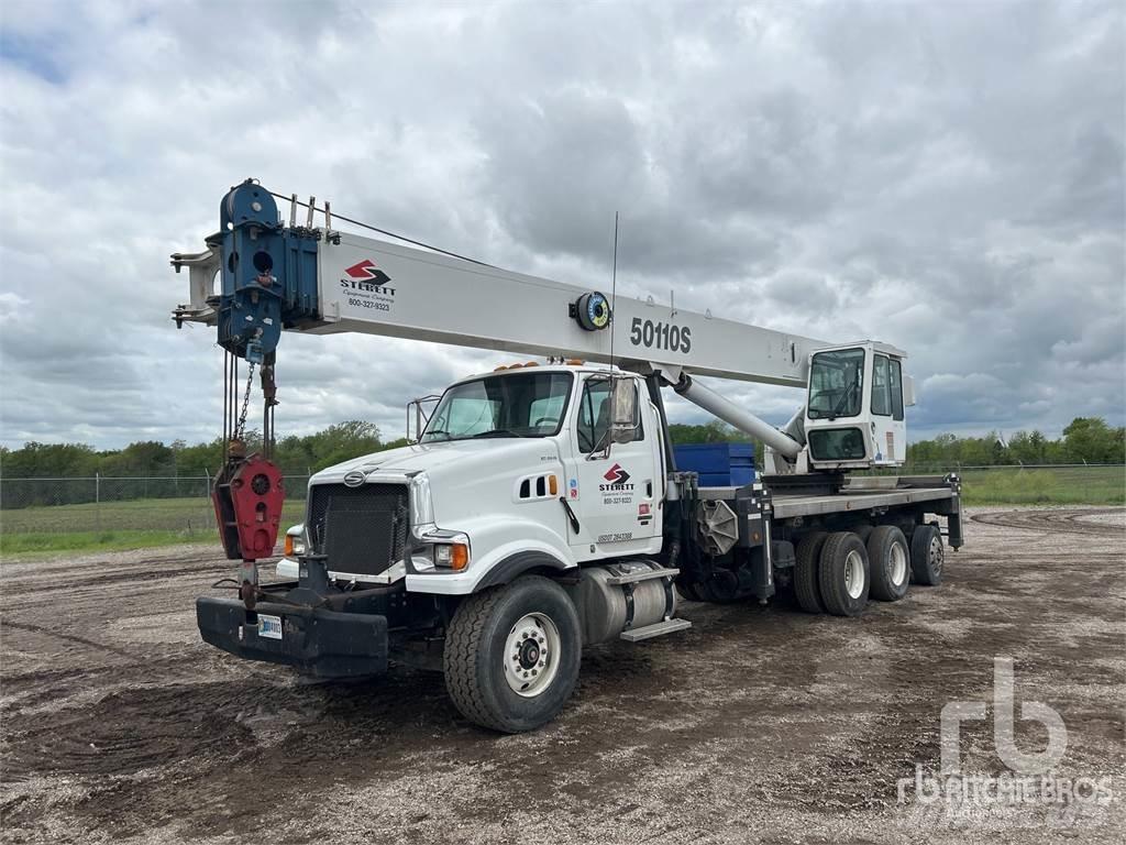Sterling L9500 Autojeřáby, hydraulické ruky