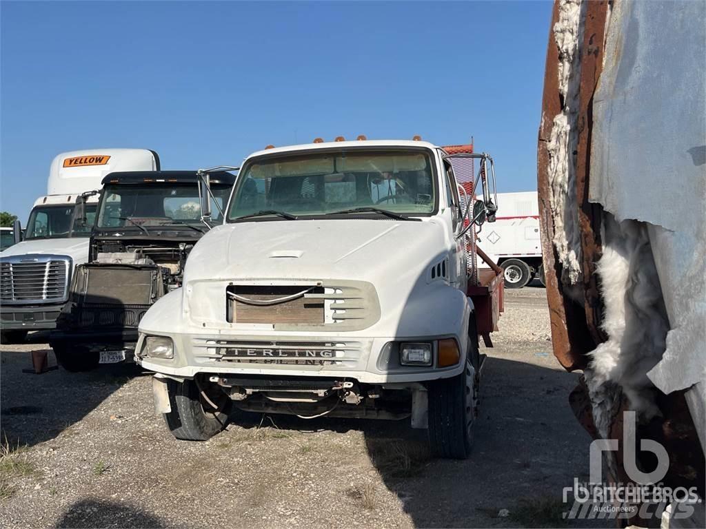 Sterling M7500 Valníky/Sklápěcí bočnice