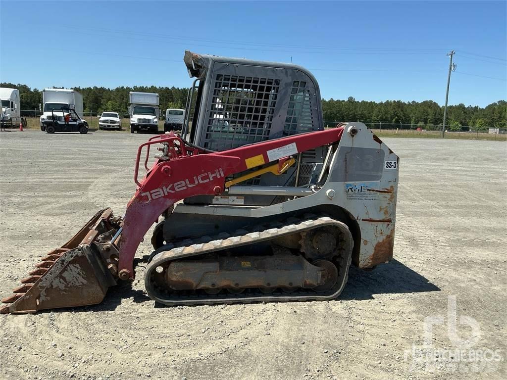 Takeuchi TL8 Smykem řízené nakladače