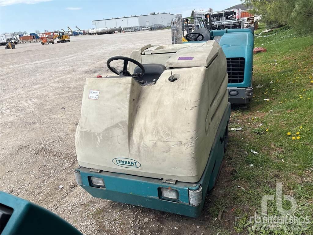 Tennant 7300 Zametací stroje