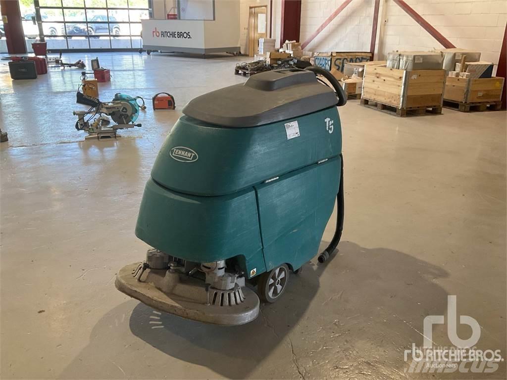 Tennant T5 Zametací stroje
