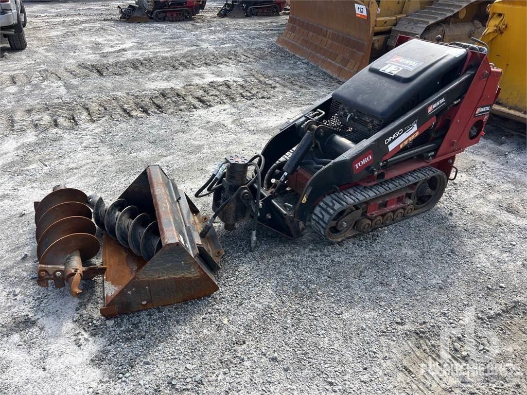 Toro TX427 Smykem řízené nakladače