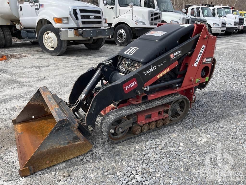 Toro TX427 Smykem řízené nakladače