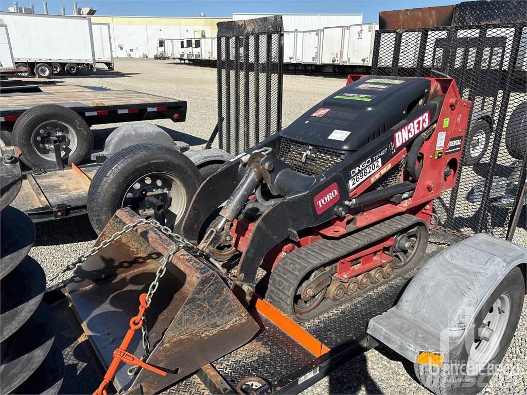 Toro TX427 Smykem řízené nakladače