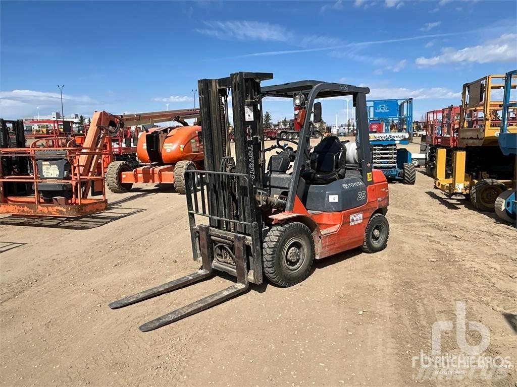 Toyota 7FGU25 Dieselové vozíky