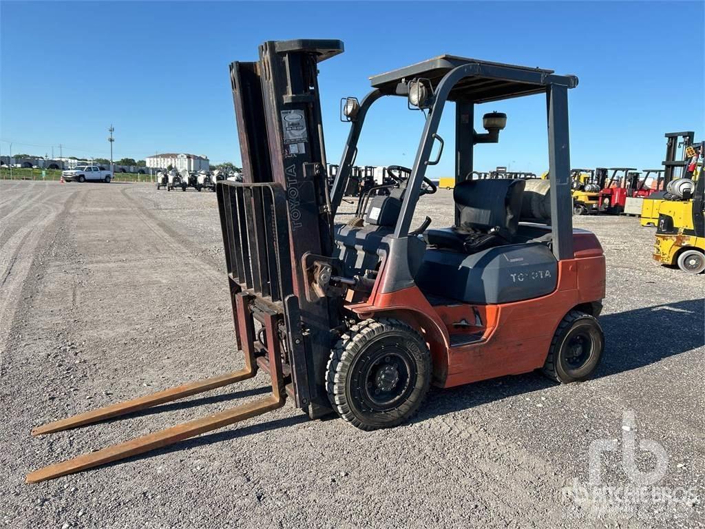 Toyota 7FGU25 Dieselové vozíky