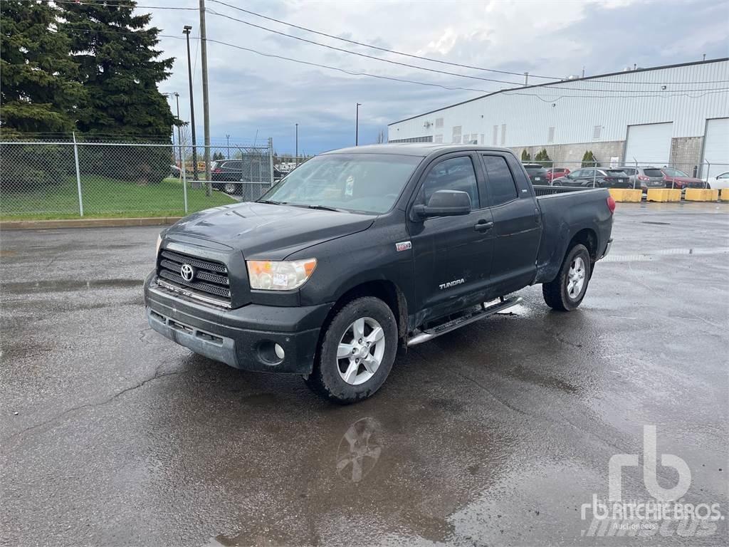 Toyota TUNDRA Pick up/Valník