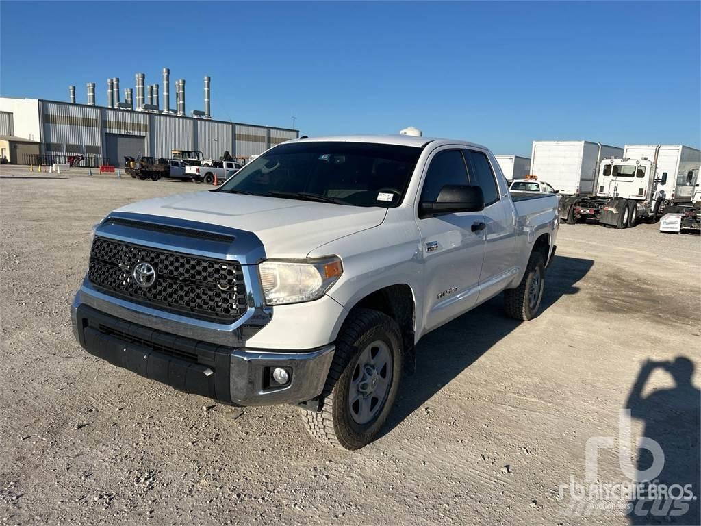 Toyota TUNDRA Pick up/Valník