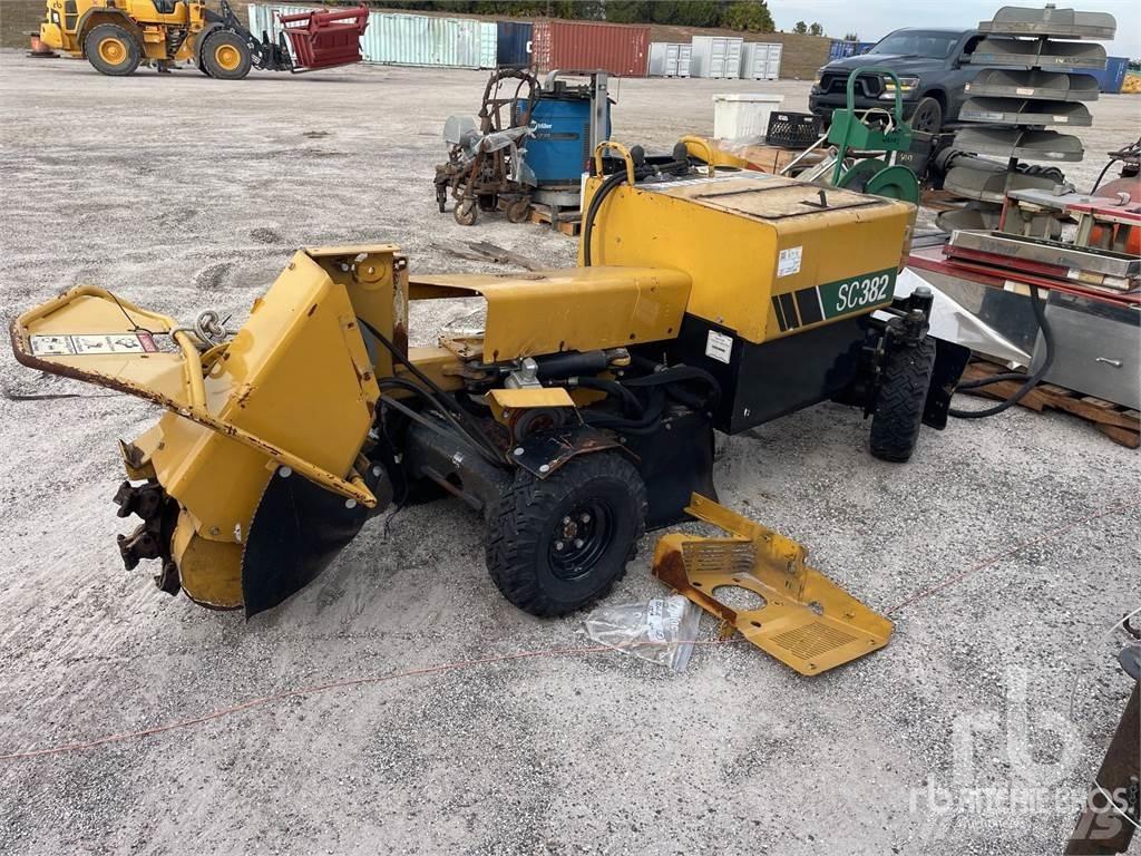 Vermeer SC382 Pařezové frézy