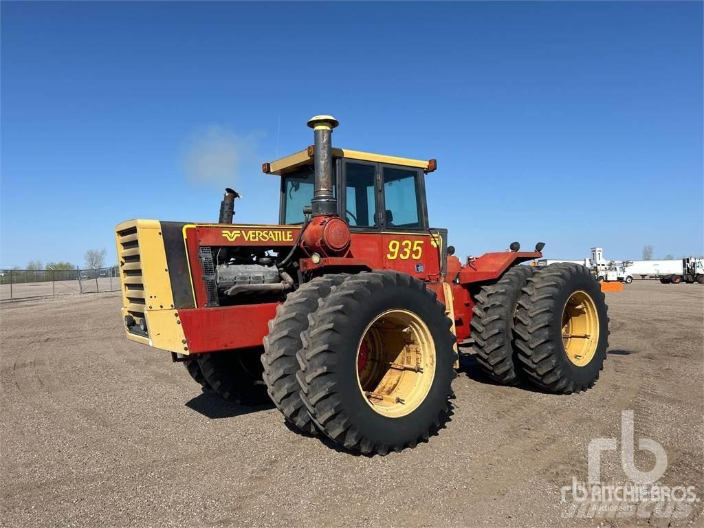 Versatile 935 Traktory
