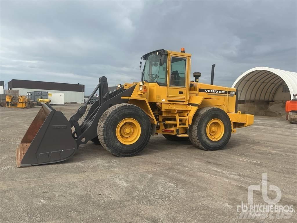 Volvo L120C Kolové nakladače