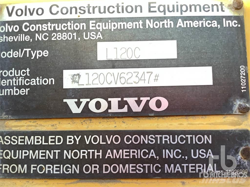 Volvo L120C Kolové nakladače