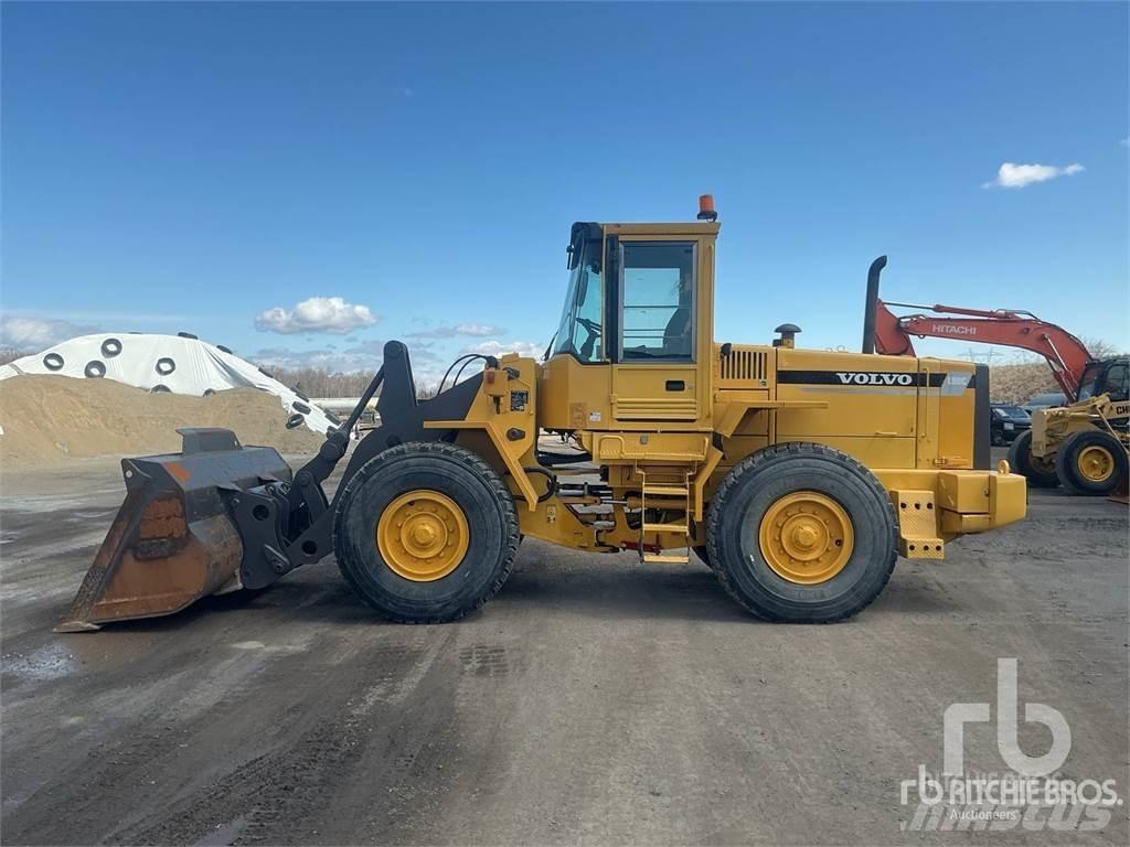 Volvo L90C Kolové nakladače