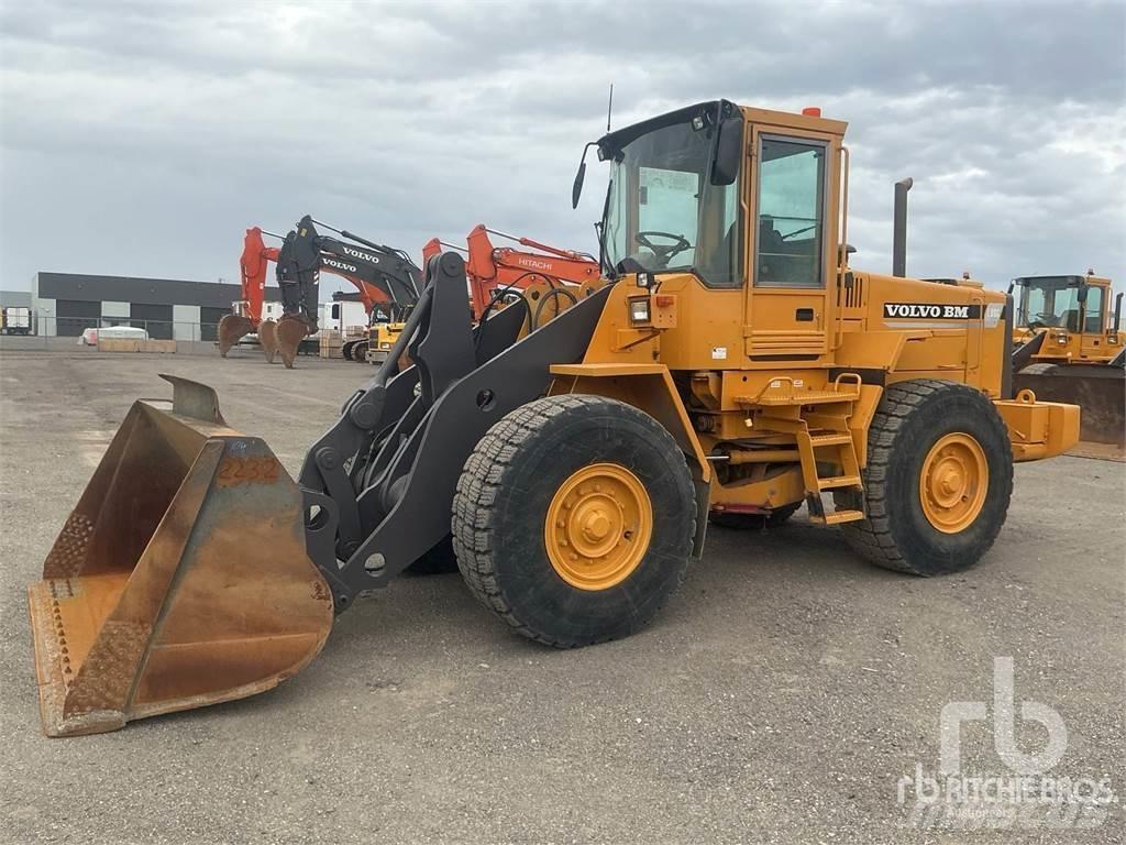 Volvo L90C Kolové nakladače