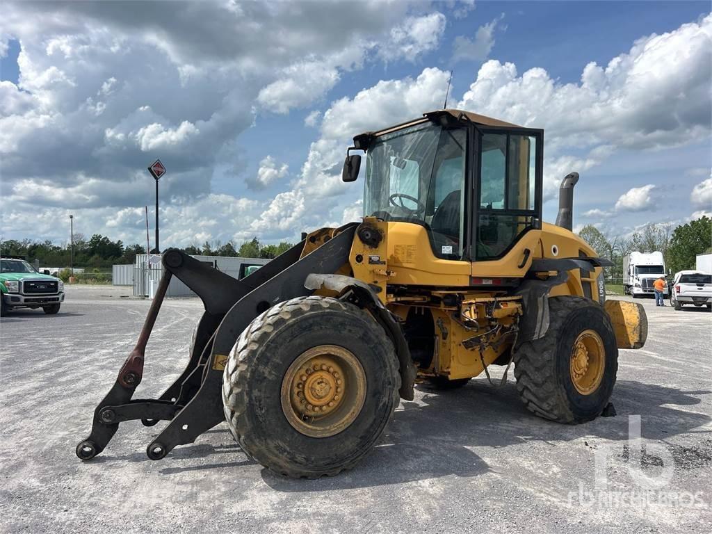 Volvo L90G Kolové nakladače