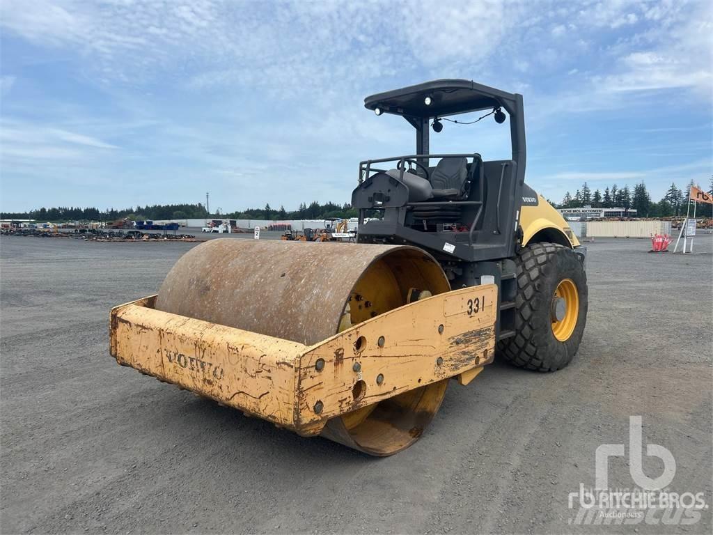 Volvo SD100D Půdní kompaktory