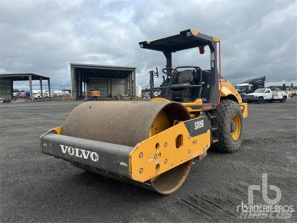 Volvo SD115B Půdní kompaktory