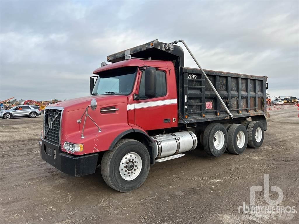 Volvo VHD Sklápěče