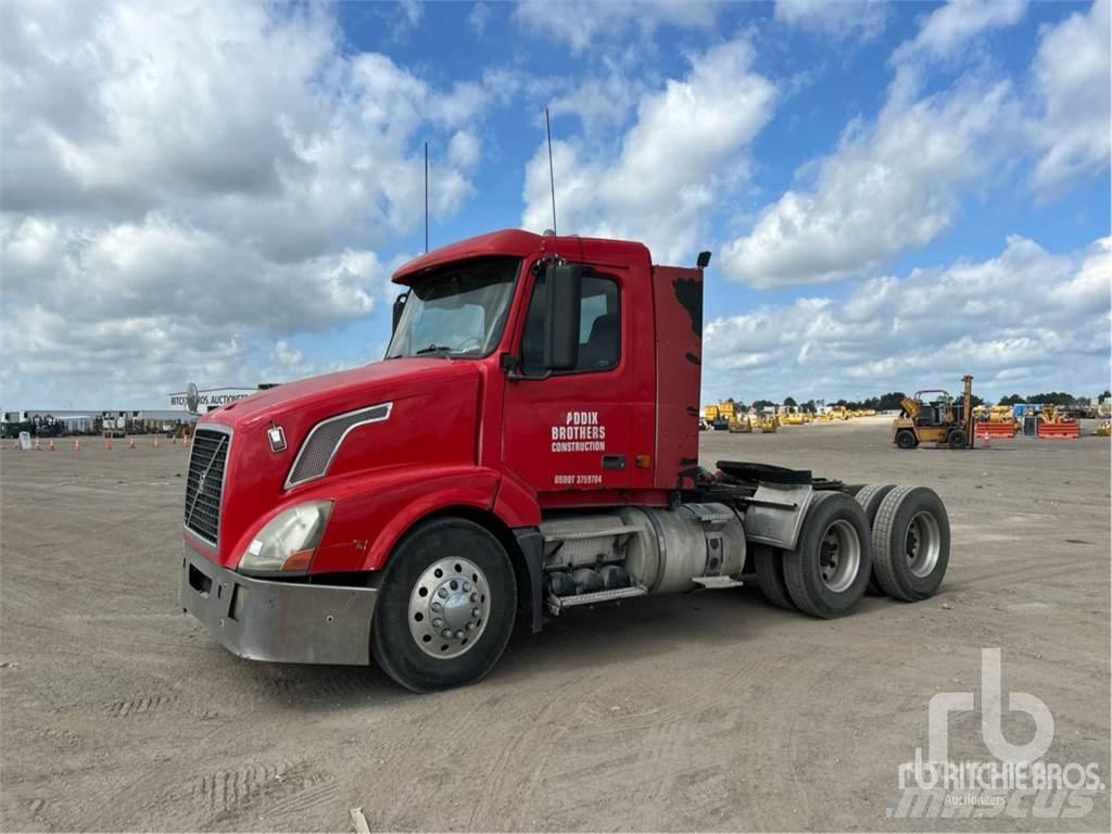 Volvo VNL300 Tahače