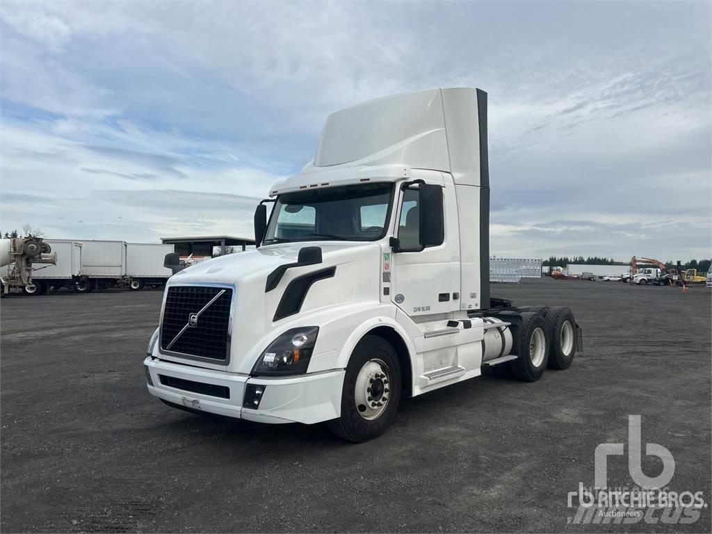 Volvo VNL300 Tahače