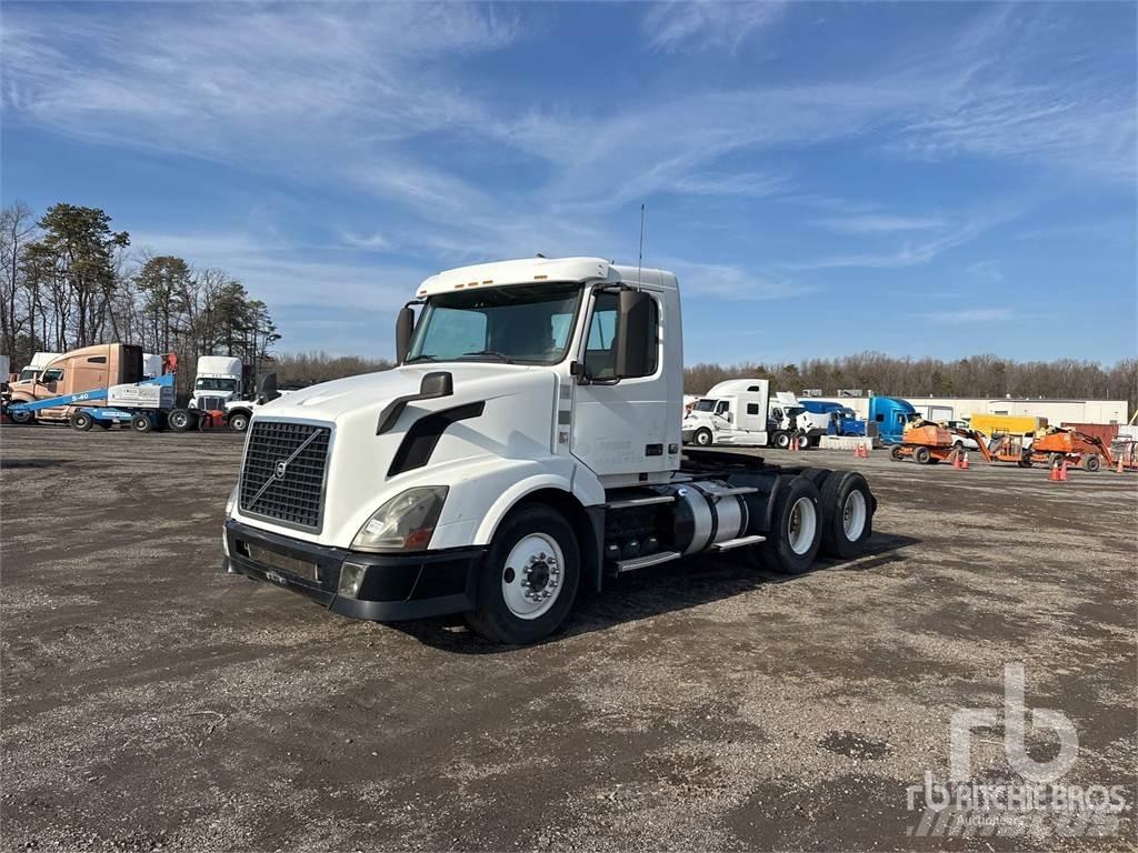 Volvo VNL300 Tahače